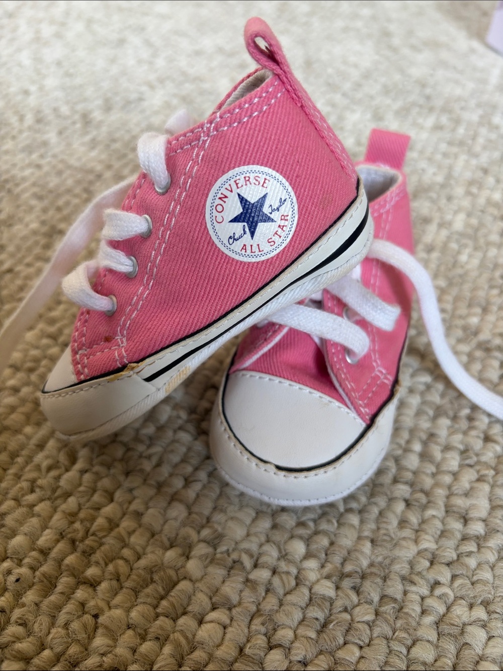 NEW Converse BABY Low-Top Canvas Sneakers in Pink and White